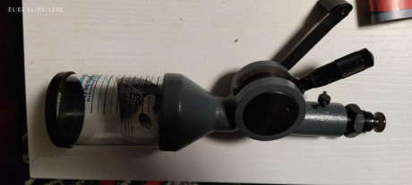 Busco dosificador de pólvora REDDING Competition 10X o similar.

 https://www.brownells.es/WebRoot/MediaDefinition/userdocs/skus/l_100010787_1_l.jpg?sig=4e8c7b81d40cd4950d84e7f954382a8bdfa5d32b1a259df16280d36907b7d8a4 20