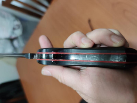 Pongo este cuchillo en venta del artesano Azote. 
80€ gastos de envío incluidos. Un conocido me dijo que 31