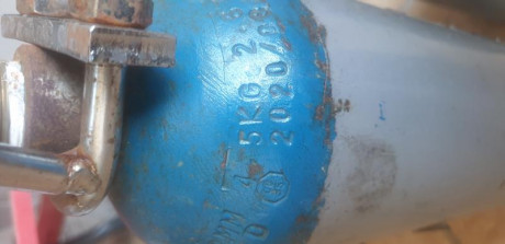 Vendo 3 botellas de 300 bares de nitrógeno vacías y una de co2 de 2kg (rectificado)

 LIQUIDACION   100 11