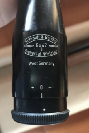 Se ofrece un visor Schmidt Bender 6x42 , las lentes y luminosidad excelentes , reticula A1, anillas desmontables 01
