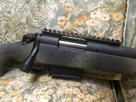 Por no usar, un amigo vende sus 2 bergaras.

b14 hunter, con cerakote en color FDE. Calibre 308win------600euros
b14 41
