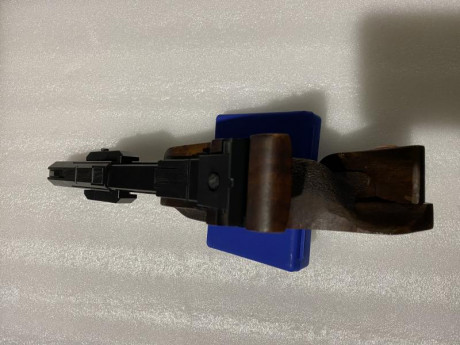 Se vende , por liberar cupo , Benelli Mp95 32WC,arma muy precisa , incluye dos cargadores , cachas anatómicas 00