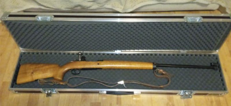 Hace unos años me traje este Carl Gustaf CG63 de tiro de Estocolmo. Lo seleccioanmos entre una treintena 11