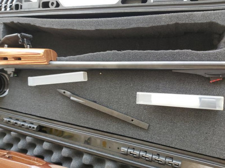 Muy buenas: 
Vendo mi ojito derecho...un rifle que solo me ha dado alegrías y nunca me ha defraudado...ni 20