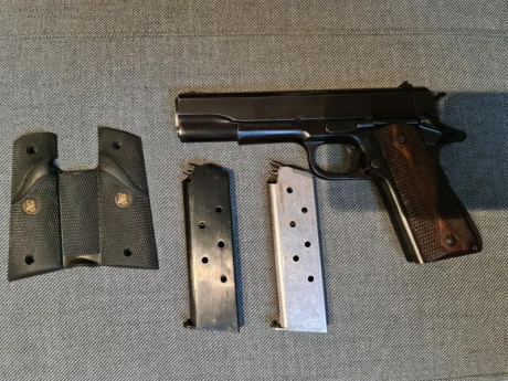 Buenos dias
Pongo a la venta esta pistola Norinco 1911, calibre 45 ACP, se entrega con dos cargadores 02