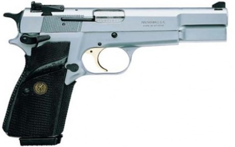 Muy buenas a todos.
Tengo una consulta a los expertos el foro.
He estado mirando esta pistola y me surgen 00