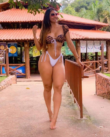 retiro el otro hilo por acumular demasiadas paginas e imágenes de señoritas  :mrgreen: 00