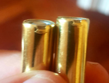 Hoy he ido a una tirada, y el 10% de los cartuchos Fiocci .38 spl Wadcutter presentaban rebabas en la 00