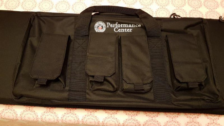 Vendo funda de transporte, comprada con el arma hace poco mas de un mes
Solo se ha usado para llevar el 01