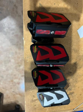 Vendo 4 porta cargadores doble alpha en 120€ los 4 tlf 654 53 87 61 :pist: 00