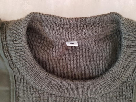 Jersey militar alemán talla 48. Medidas de axila a axila 48 cm. Manga desde el hombro al puño 58 cm y 01