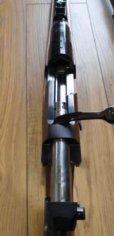 Un buen amigo sin cuenta aquí me pide anunciar su rifle, se trata del emblemático Mauser 66 en 7mm Remington 40