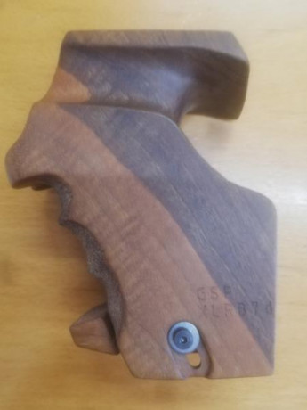 Hola a todos.
Vendo una cacha Rink diestra en talla XL para Walther GSP.
Casi sin uso y no está retocada. 00