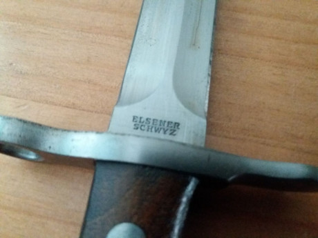 Pongo a la venta parte mi colección de bayonetas suizas antiguas.

Son cinco piezas de distintas épocas 51