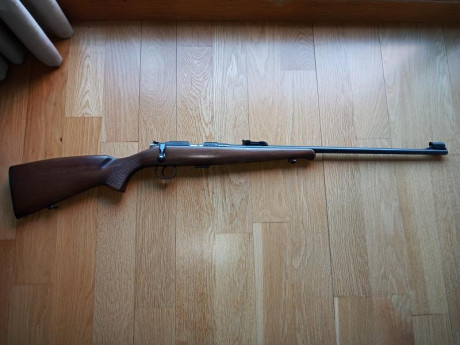 CZ 452 ZKM 22 LR -- RESERVADA A UN COMPAÑERO DEL FORO

Arma nueva a estrenar.
Se entrega con dos cargadores 00