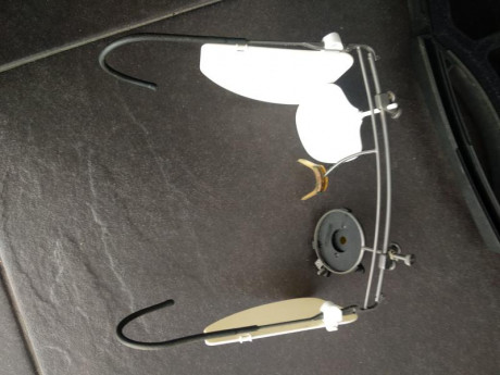 Son especiales para tiro con arma larga y arco, pero también se pueden usar para arma corta. tienen diafragma 11