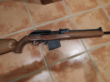 Vendo cargador de 10 de capacidad para rifle Molot Vepr (modelo hunter) traído de USA del calibre 30.06.
Precio: 00