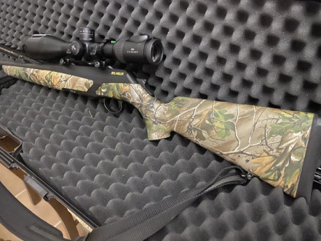 Vendo un Merkel Helix calibre 300wm, camuflaje Realtree, sin visor.
Comprado nuevo.
Estado como nuevo 60