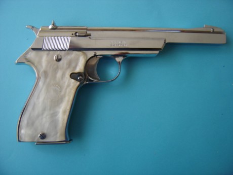 Hola,he abierto este hilo para que todos aquellos que tengais armas Españolas,podais lucirlas aqui con 31