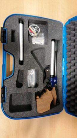 Buenos dias: Se vende pistola de aire comprimido, MATCH GUNS MGH1. Esta prácticamente nueva, no ha tirado 00