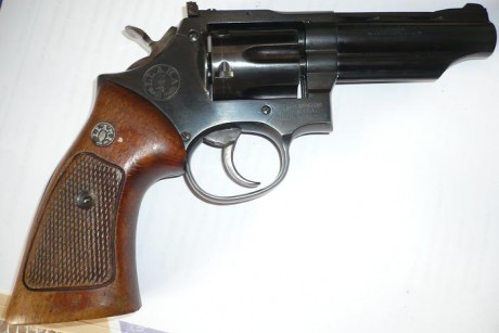 Hola,he abierto este hilo para que todos aquellos que tengais armas Españolas,podais lucirlas aqui con 82