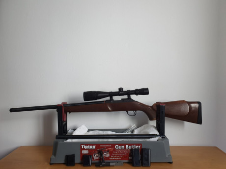 Vendo sako quad  con culata de madera y gatillo al pelo ,prácticamente nueva como se ve en las fotos, 02
