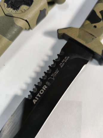 Hola. Un amigo vende Aitor Vivac Camo en perfectas condiciones, va en su correspondiente caja
Precio 110€ 00