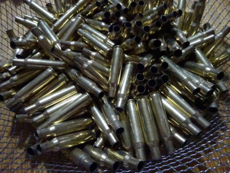 Buenos días,

Vendidas las 505 vainas Hornady del calibre .222R, conservan el pistón original Hornady 00