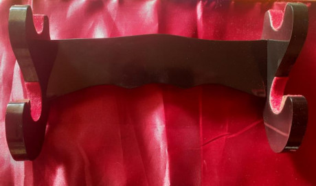 Por remodelación de mi colección de armas japonesas saco a la venta esta preciosa katana en acero damasquinado, 10