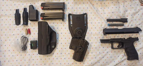 Vendo Walther PPQ M2 sin martillo visible, modelo nuevo con botón para cargador) con 350 disparos por 12