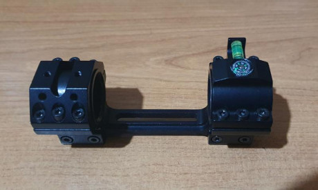 Vendo monturas mono pieza con nivel y brújula para tubo de 30 y de pulgada y carril de 11.
Pido 30 euros.
Las 00