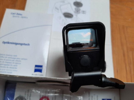 Se vende solo usado dos veces, como nuevo, Monturas Blaser.- Para tiros rápidos en montería, lo vendo 11