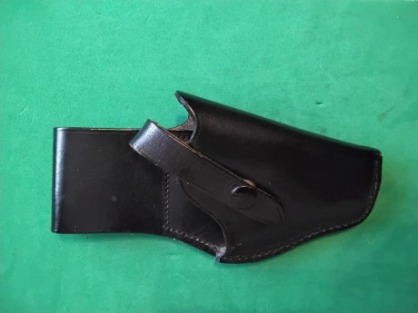 Fundas de cuero para pistola. Se encuentran en Valladolid. El precio en cada foto. 20211124_115242.jpg 01