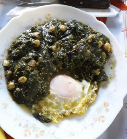 Hoy para comer acelgas hervidas y chuletón de vaca gallega vieja con seis semanas de maduración en cámara 30