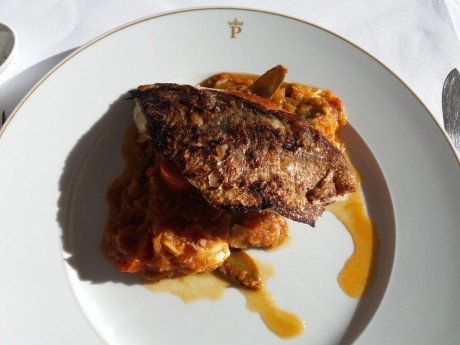 Hoy para comer acelgas hervidas y chuletón de vaca gallega vieja con seis semanas de maduración en cámara 50