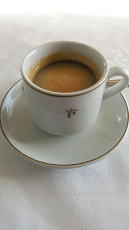 Hoy para comer acelgas hervidas y chuletón de vaca gallega vieja con seis semanas de maduración en cámara 60