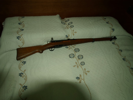Pues eso vendo un K-31 Suizo  CAL. 7,5 X 55 Suizo, todos sus Núm. igual 1 solo cargador, 1 correa es del 02