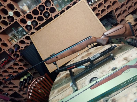 Un compañero me pide que le cuelgue esta Fenix 400 para su venta
Cualquier duda o aclaración hacérsela 00