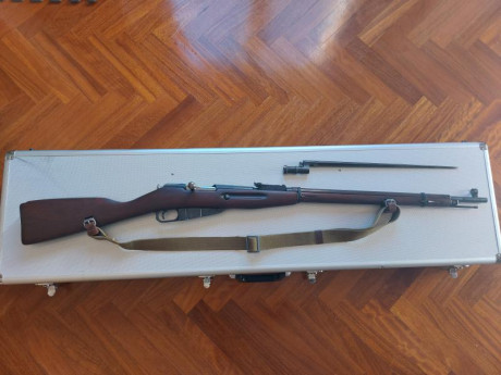 Vendo fusil soviético Mosin Nagant 91/30 de 1942, proveniente del arsenal de Izhevsk. Calibre 7,62x54R. 01