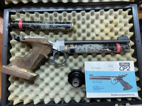 Un compañero vende una Walther CP2 de CO2 que hace años que no utiliza. Con maletín, manual y bombona 00