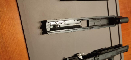 Vendo mi pistola S&W MP9 PRO SERIES impecable ,  el arma a tenido muy poco uso, unos 500 tiros y me 60