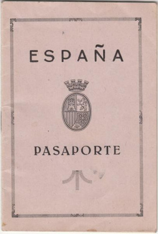  EN RECUERDO Y HOMENAJE A LOS QUE YA NO ESTÁN. 

Si pones en  GOOGLE   PASAPORTES EN LA MEMORIA  da igual 170