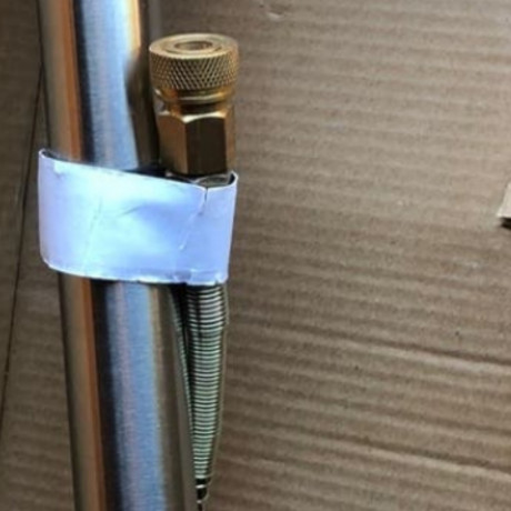 Buenas tardes a todos compañeros, queria saber que tengo que poner aqui para poder cargar una pistola, 00