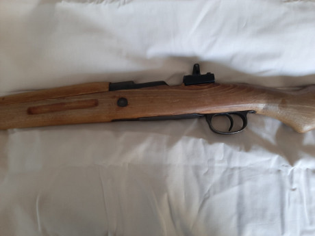 Un amigo quiere vender su FR-8

El arma está en un estado excelente.

Pide 500 € y el arma se encuentra 01