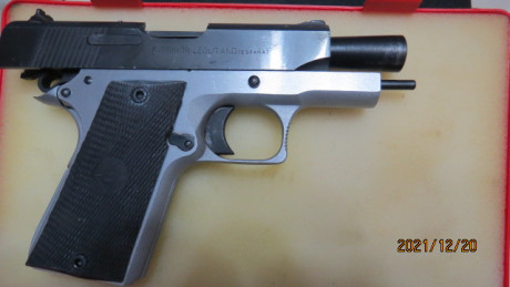 STAR MS CON LAS DOS CORREDERAS DEL 9MM Pb Y 45 ACP.

ESTÁ PERFECTA, PUEDO MANDAR FOTOS MAS DETALLADAS 11