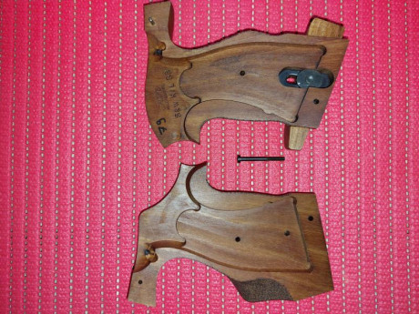 Vendo empuñadura Kn Nill para revolver S&W en perfecto estado como se puede comprobar en las fotos.
La 00