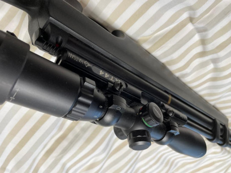 Hola vendo hatsan del 5,5 monotiro con bomba de carga alta presión y visor leaders 2-7 
Por 450€ apenas 00