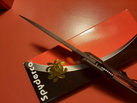 Hola a todos,
Pongo a la venta esta SPYDERCO SHAMAN BLACK, con su caja original. Nunca ha sido usada. 01
