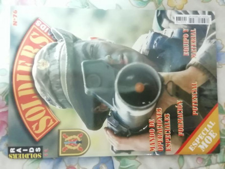 Vendo estos monográficos especiales de la revista ARMAS editados en 2002 y hoy descatalogados.

-Pistolas 11