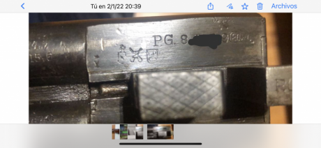 Muy buenas!
Un buen amigo me ha regalado una escopeta del calibre 20. 
En la cara superior de los cañones, 00